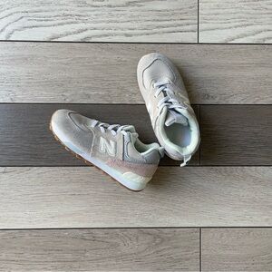 New Balance 574 Light Green Athletic Shoes